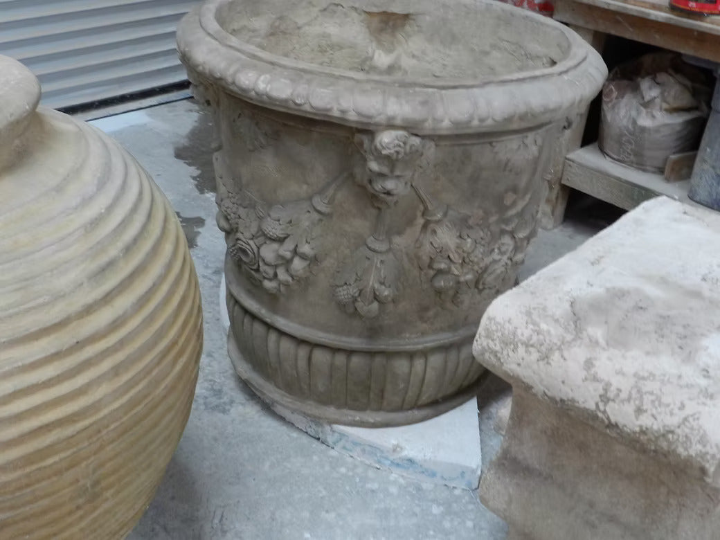 English Lion Planter